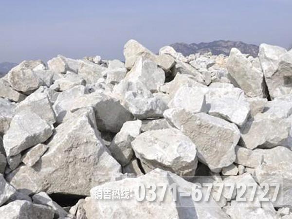 長(cháng)石粉生產(chǎn)設備都有啥？