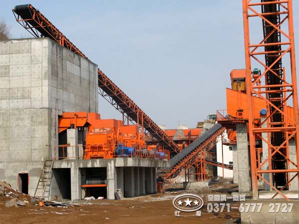 石料廠(chǎng)用破石機型號、廠(chǎng)家選擇