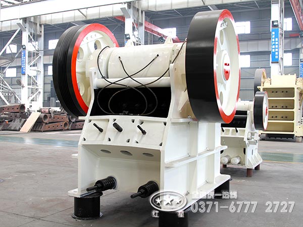 新型鄂破機價(jià)格及設備機型選擇介紹