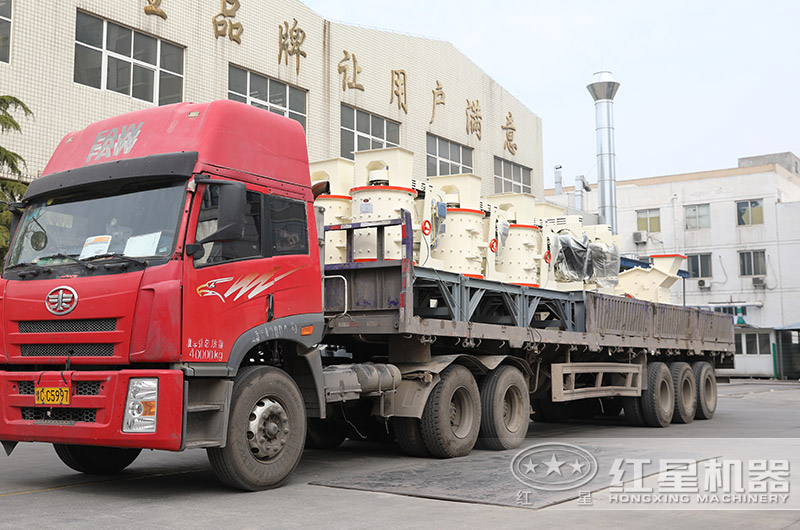 多臺設備裝車(chē)發(fā)貨