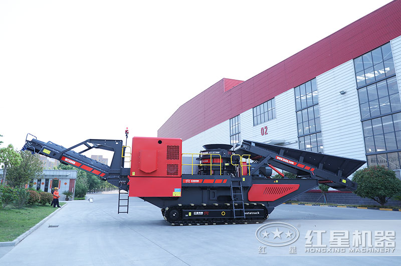 履帶式移動(dòng)粉碎機圖片
