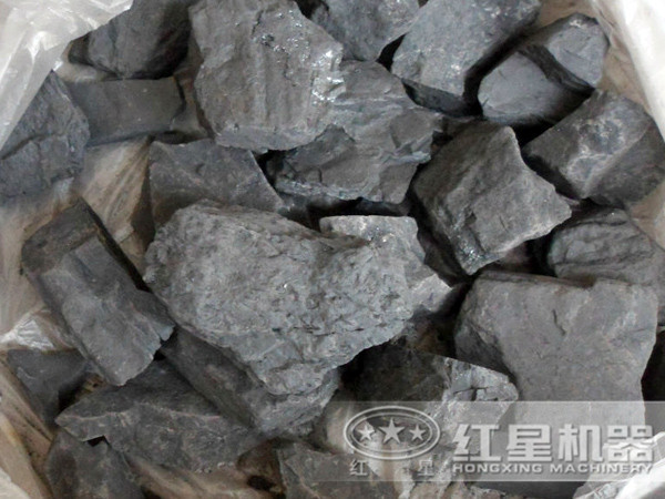 一臺用于破碎煤矸石的移動(dòng)粉碎機_70噸/小時(shí)，出料粒度20以下