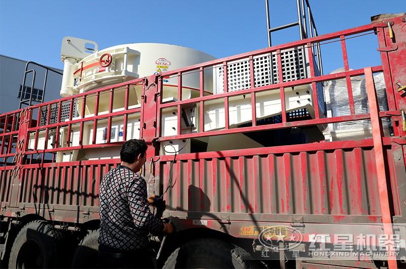 性能高，質(zhì)量高的粉碎機固定裝車(chē)