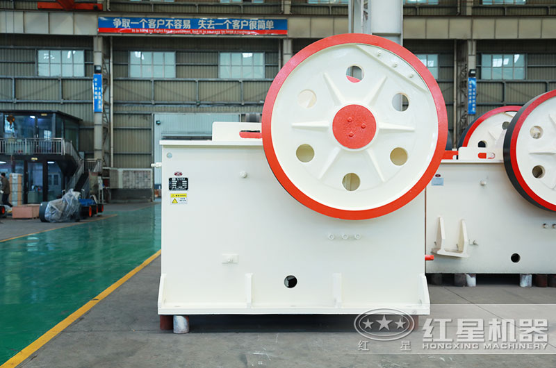小型粉碎機多少錢(qián)？有哪幾種設備型號可以選擇?