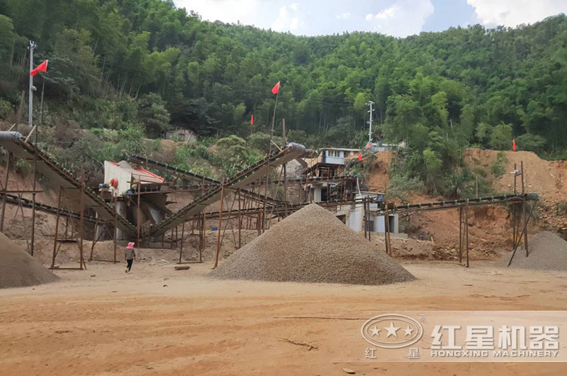 15萬(wàn)預算，能買(mǎi)到哪種河卵石及建筑廢料用多功能破碎機？